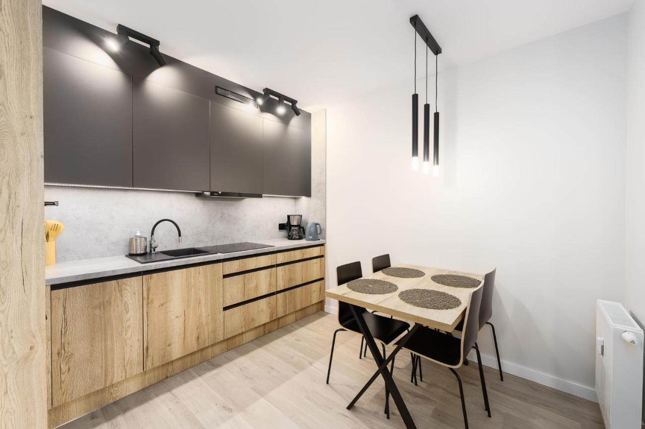 Apartament Brisadelmar Z Bezplatnym Parkingiem Kołobrzeg Exterior foto