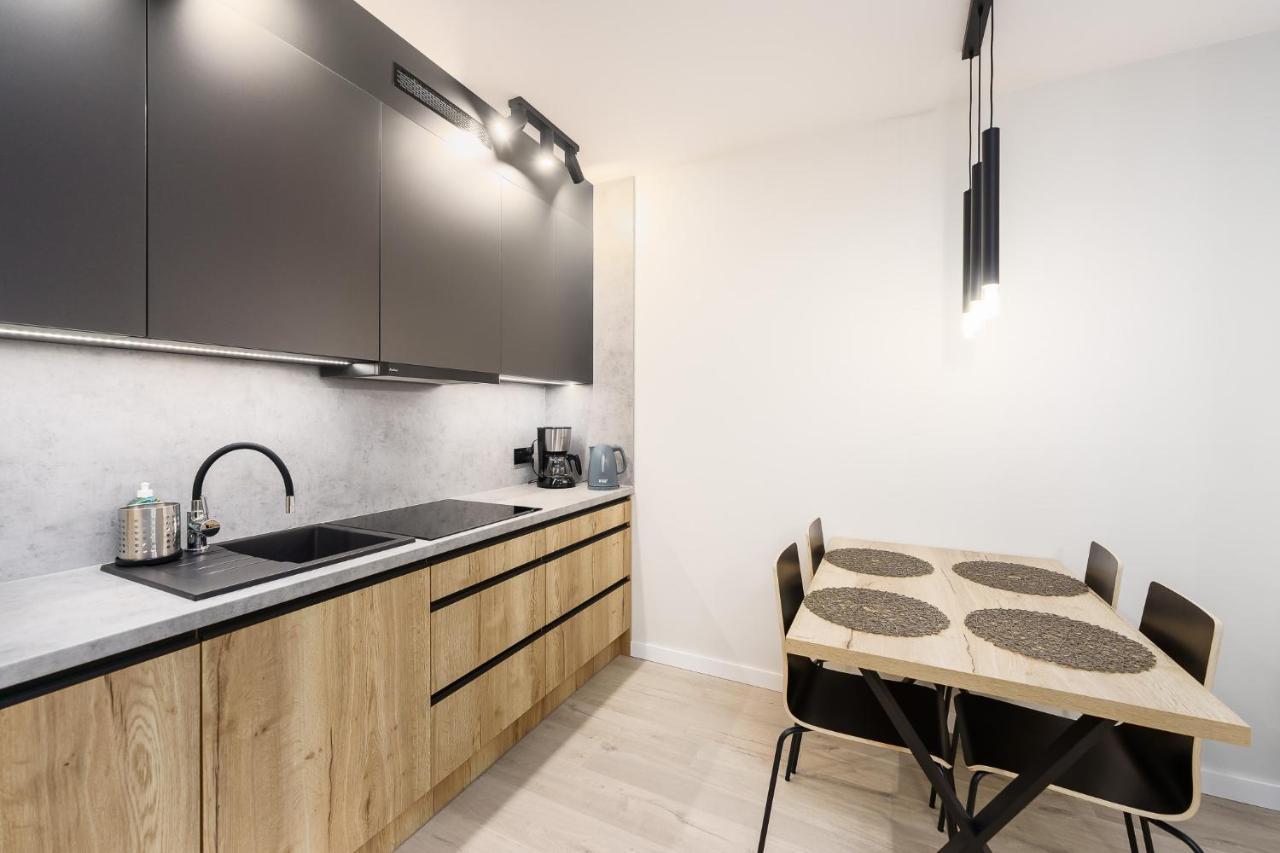 Apartament Brisadelmar Z Bezplatnym Parkingiem Kołobrzeg Exterior foto