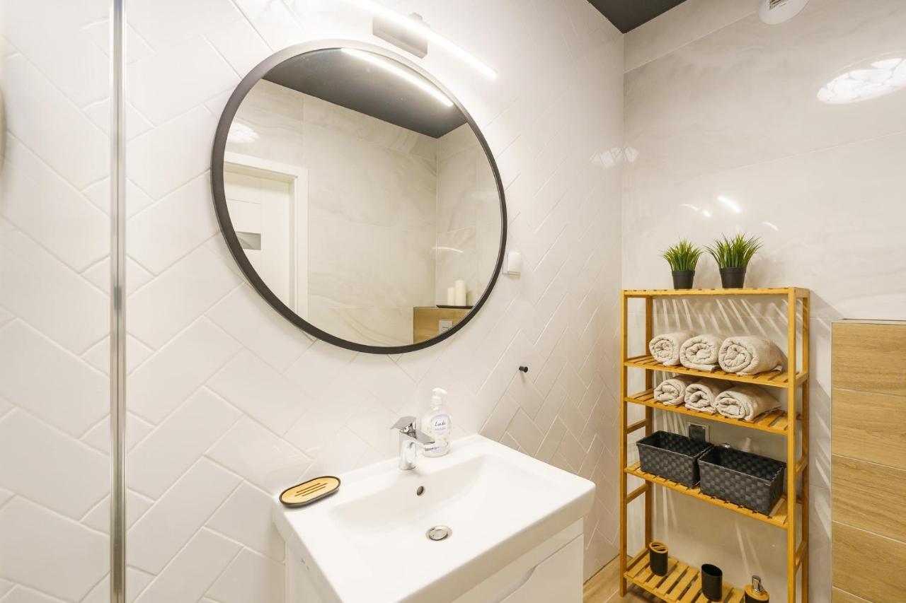 Apartament Brisadelmar Z Bezplatnym Parkingiem Kołobrzeg Exterior foto